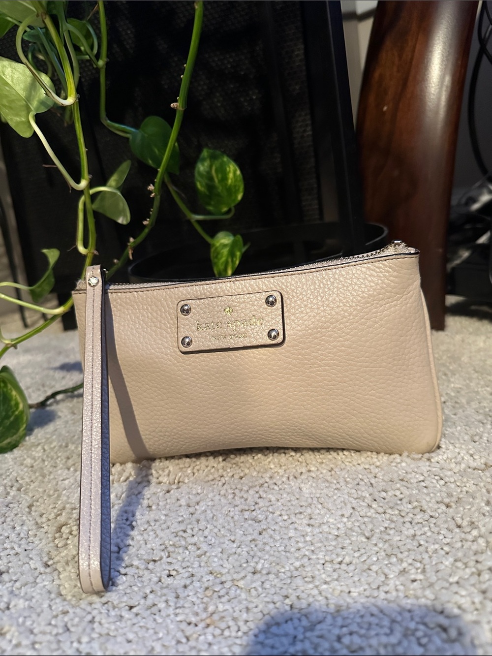 kate spade pebble leather wristlet in beige
